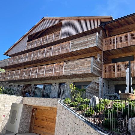 Exclusives Apartment Im Sonnenhof Moos Sexten Esterno foto