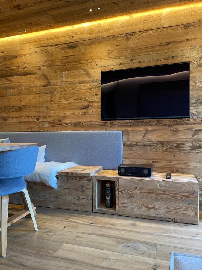 Exclusives Apartment Im Sonnenhof Moos Sexten Esterno foto